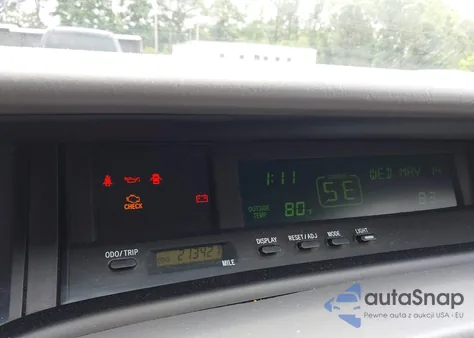 2001 Toyota Avalon Xls z USA, uszkodzony, nr VIN 4T1BF28BX1U191148